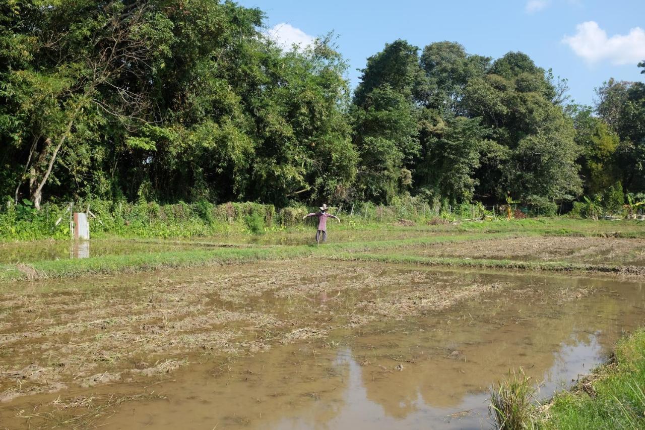 Appartamento Rai Boonsom Phrao Esterno foto