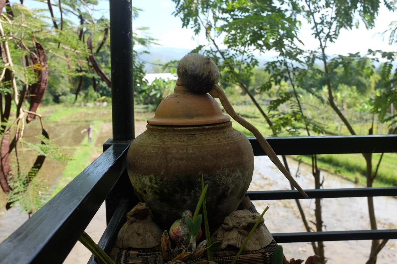 Appartamento Rai Boonsom Phrao Esterno foto