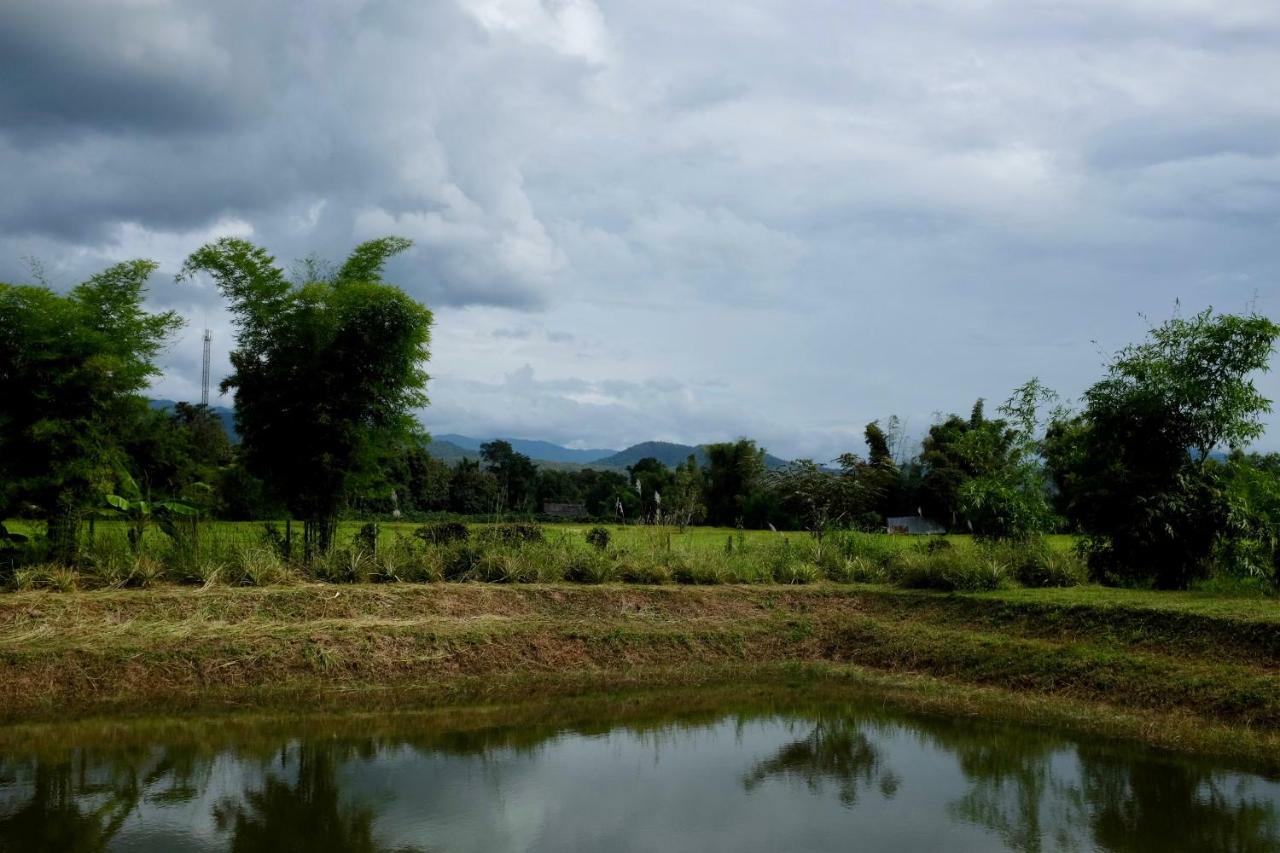 Appartamento Rai Boonsom Phrao Esterno foto